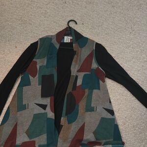 Parsley & Sage Multicolor Geometric Cape